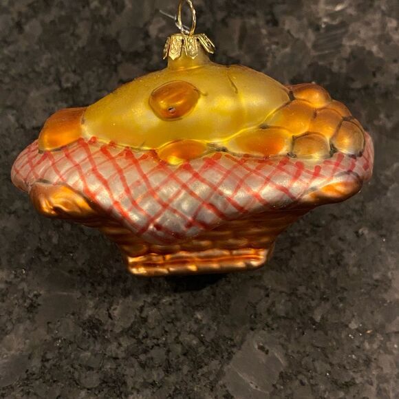 Department 56 fish and loaves Christmas tree ornament glass gold basket bread - Picture 3 of 7